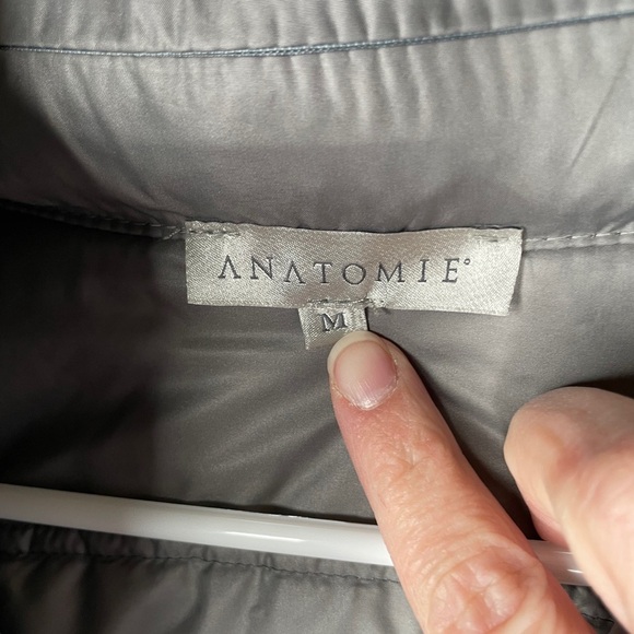 Anatomie Filipa Hooded Vest in Gray Size Medium Packable Viscose Blend - Picture 7 of 14